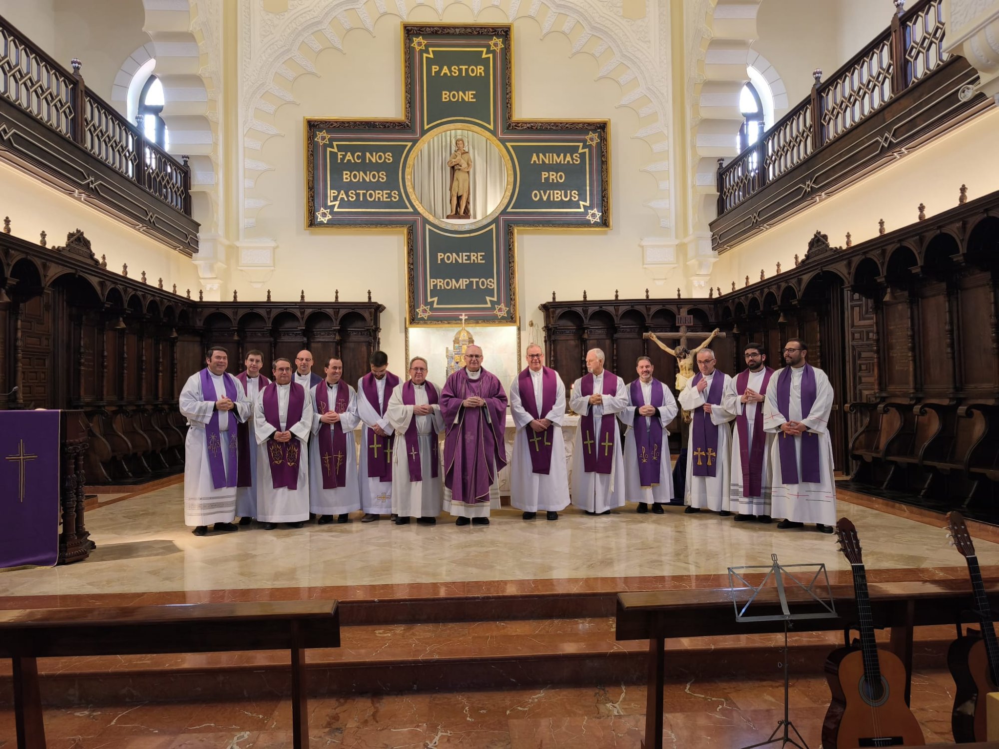 Formadores y rectores de los seminarios del Sur de España en la Capilla del Buen Pastor del Seminario de Málaga