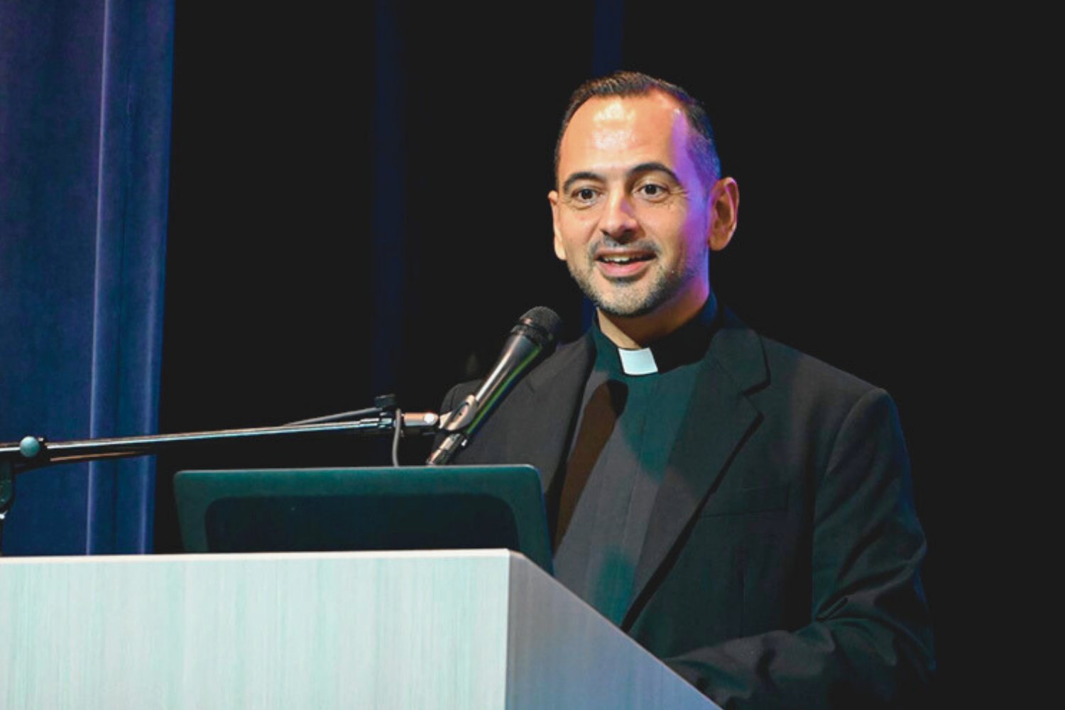 «El respeto entre religiones es un tesoro que hay que cuidar»