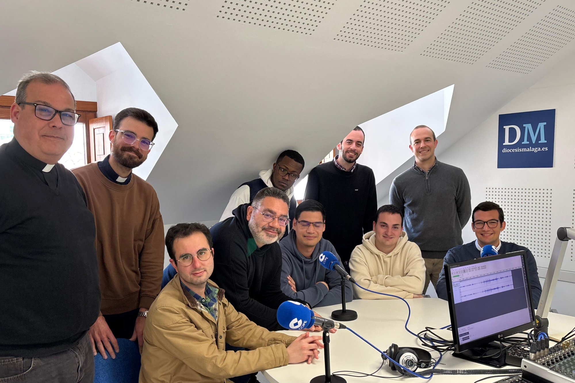 Seminaristas y formadores tras el programa Espejo Málaga