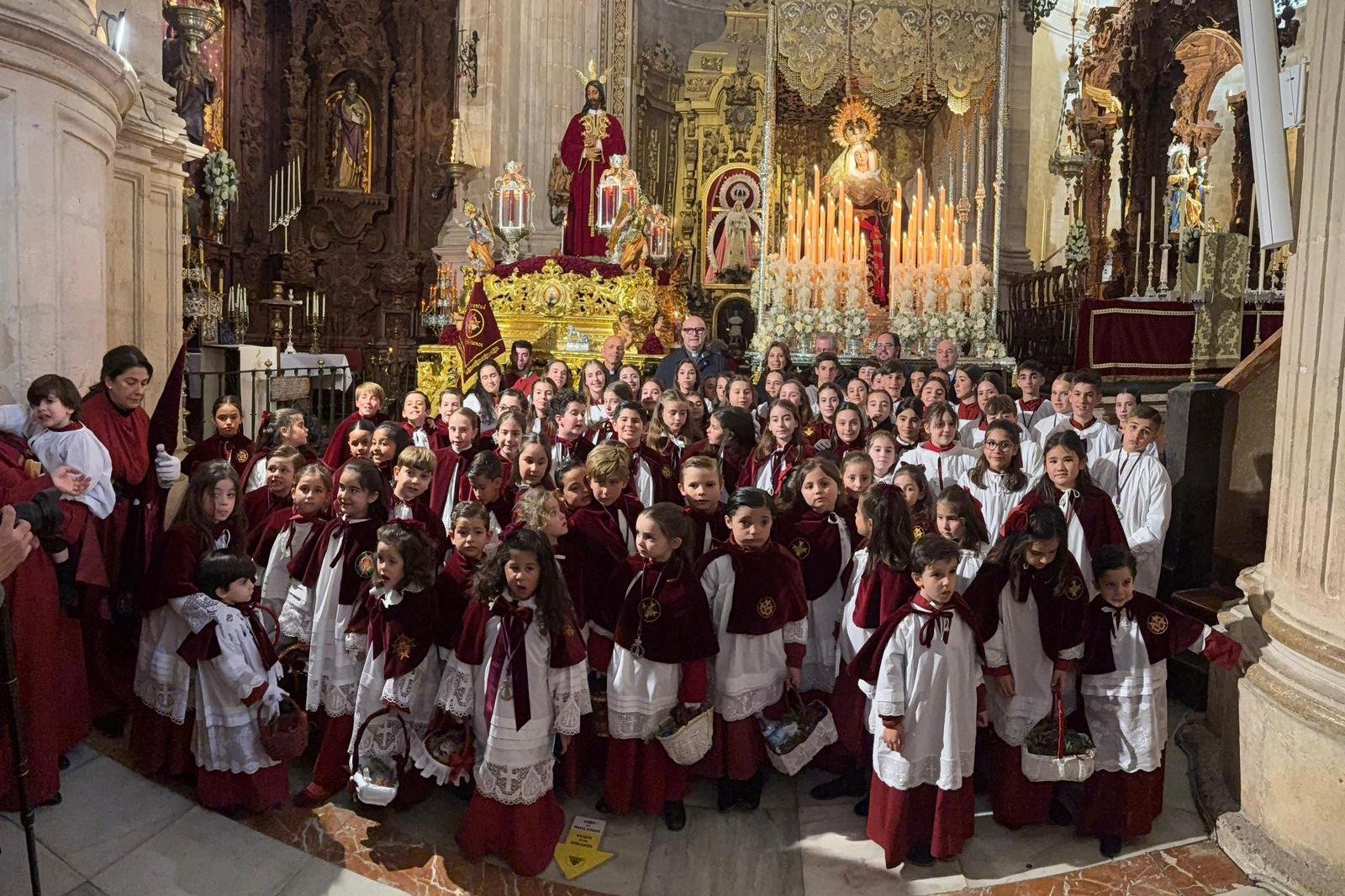 El obispo vive su primer Domingo de Ramos en Málaga y Ronda