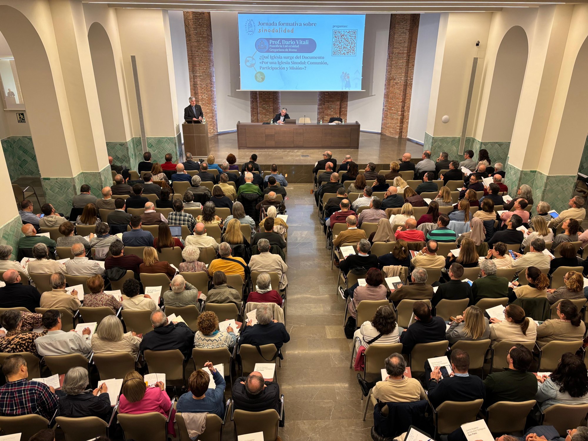 Sinodalidad: apostar, escuchar y caminar juntos