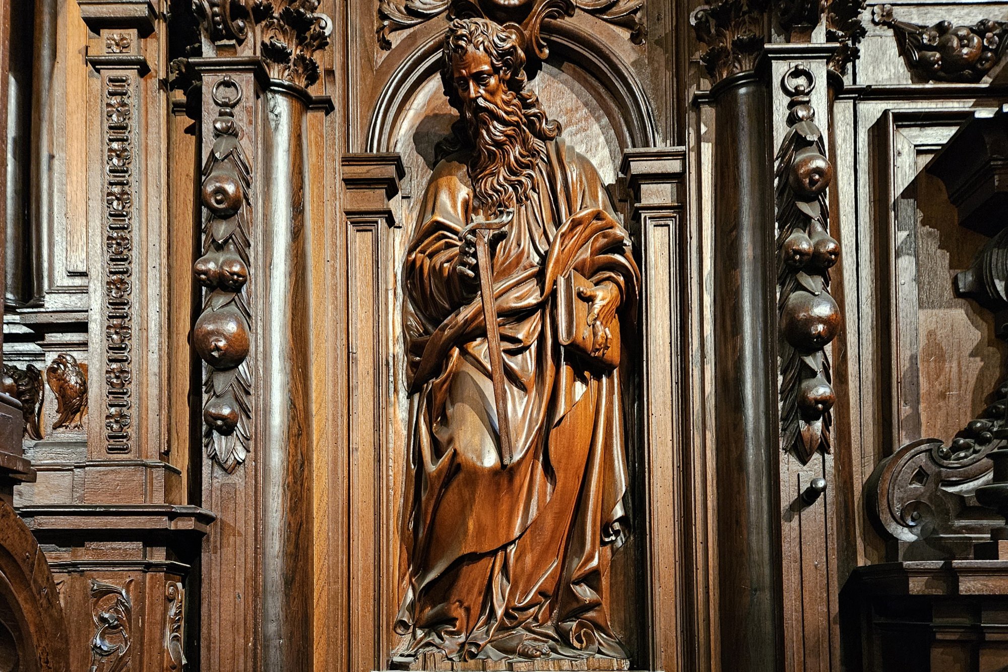 La espada de san Pablo de la sillería del coro cuya caída accidental se interpretó como señal divina