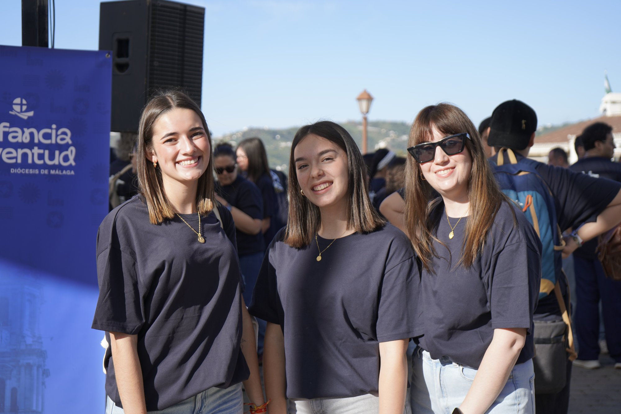 Cerca de 500 jóvenes toman las calles de Frigiliana para celebrar la Pascua