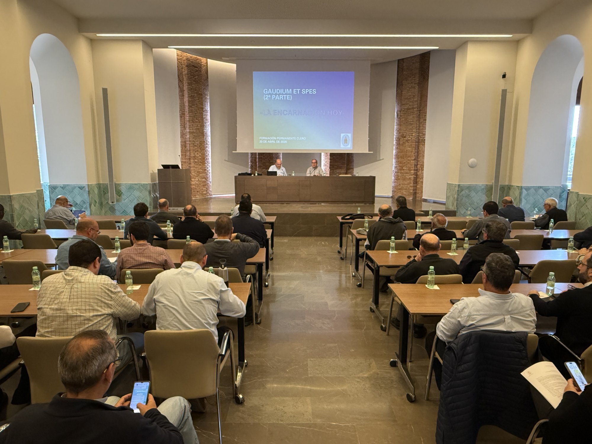 Vuelve a escuchar la ponencia de la Jornada de Formación Permanente para el Clero