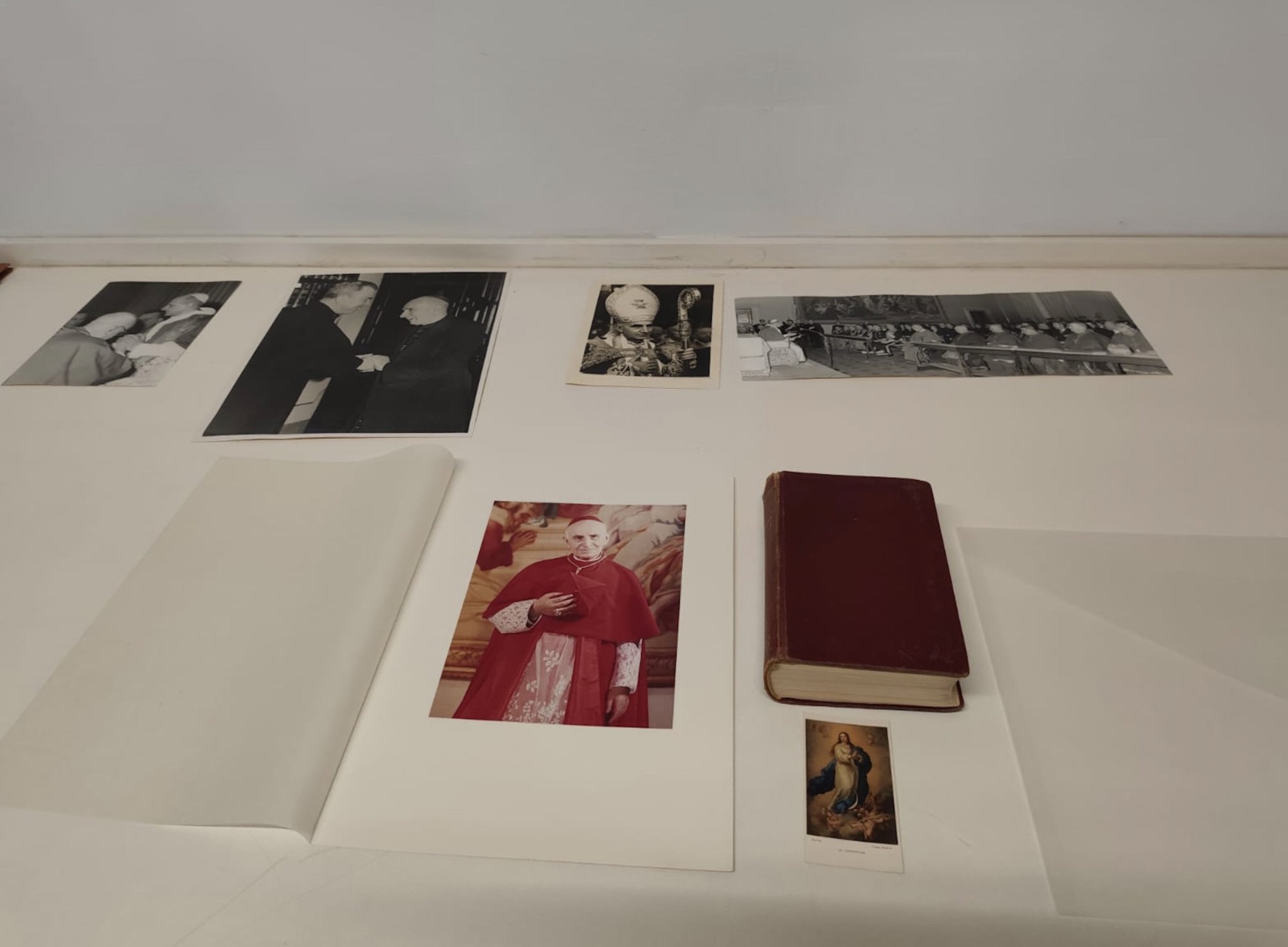 Donación de la familia Ocaña Medina al Archivo Diocesano