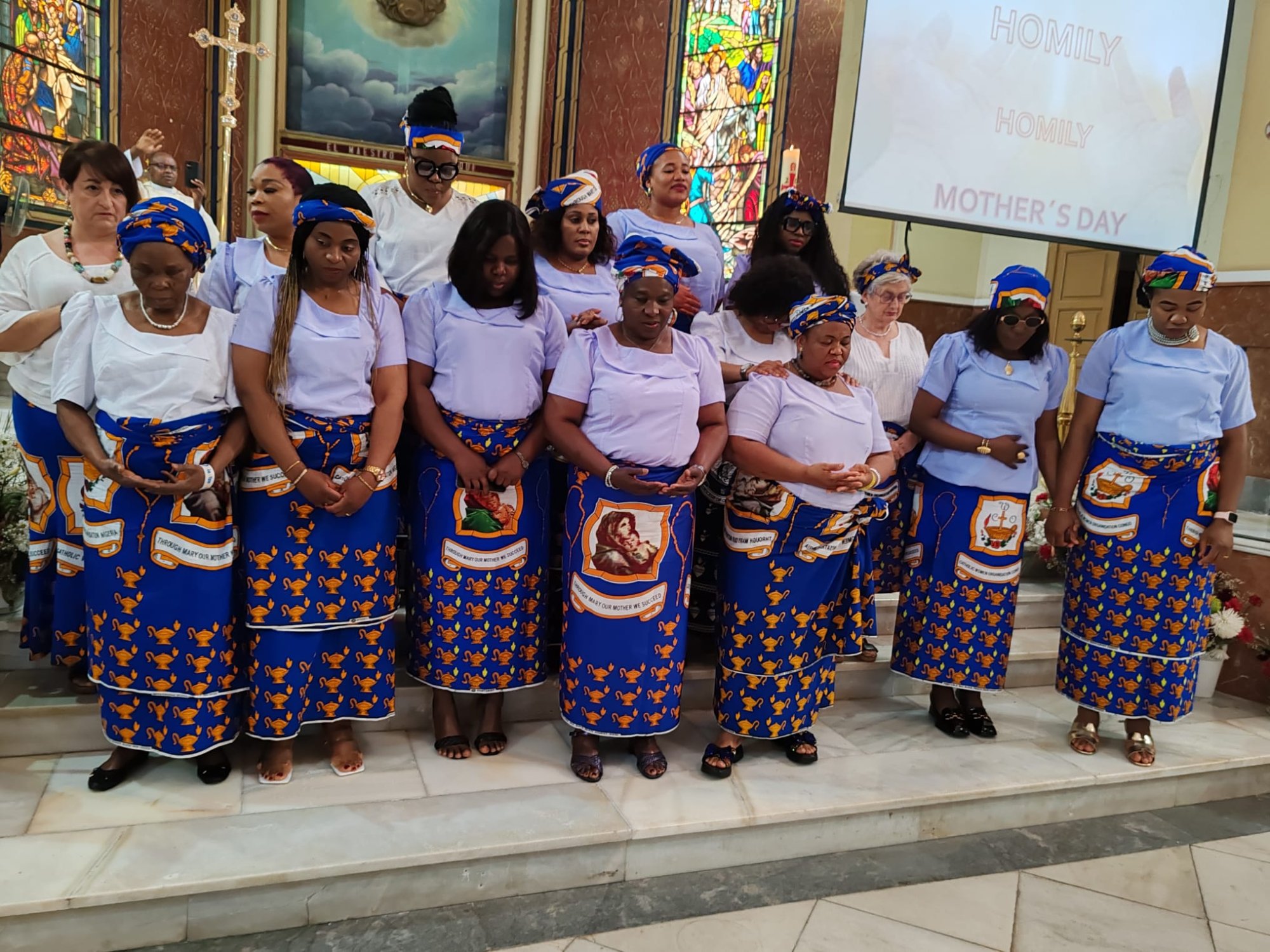Eucaristía con sabor africano para el Día de la Madre
