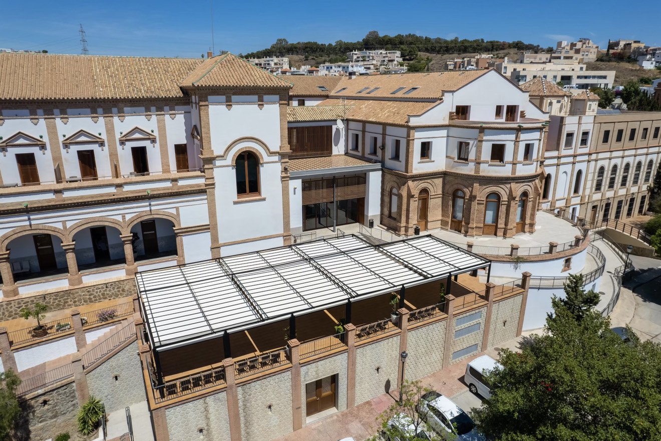 Nuevos accesos a Casa Diocesana por obras en Pasaje Almendrales