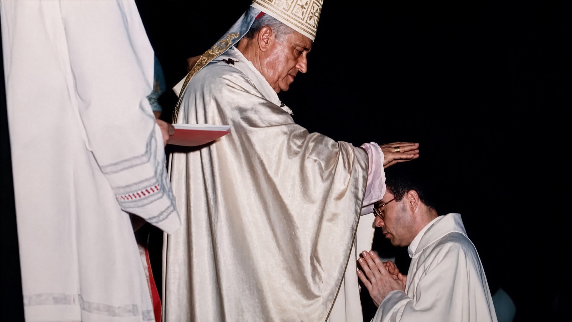 D. Jesús Catalá: «El ejercicio del sacerdocio ministerial configuró toda mi vida»