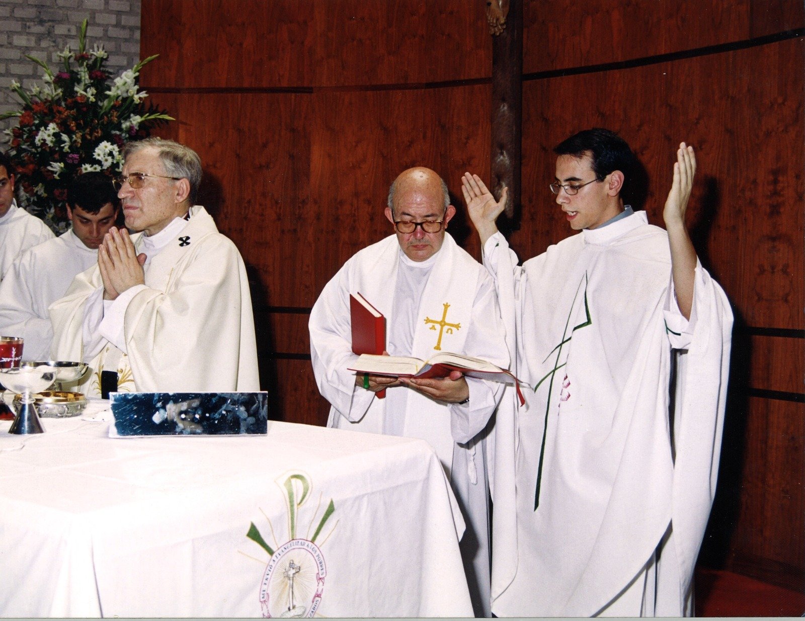 Ordenación sacerdotal del misionero oblato Ismael García