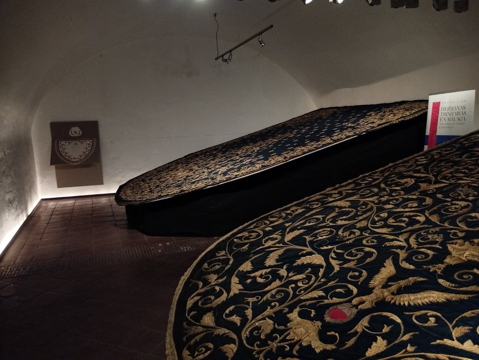 Exposición con motivo del centenario en Mákaga de las Hermanas Trinitarias