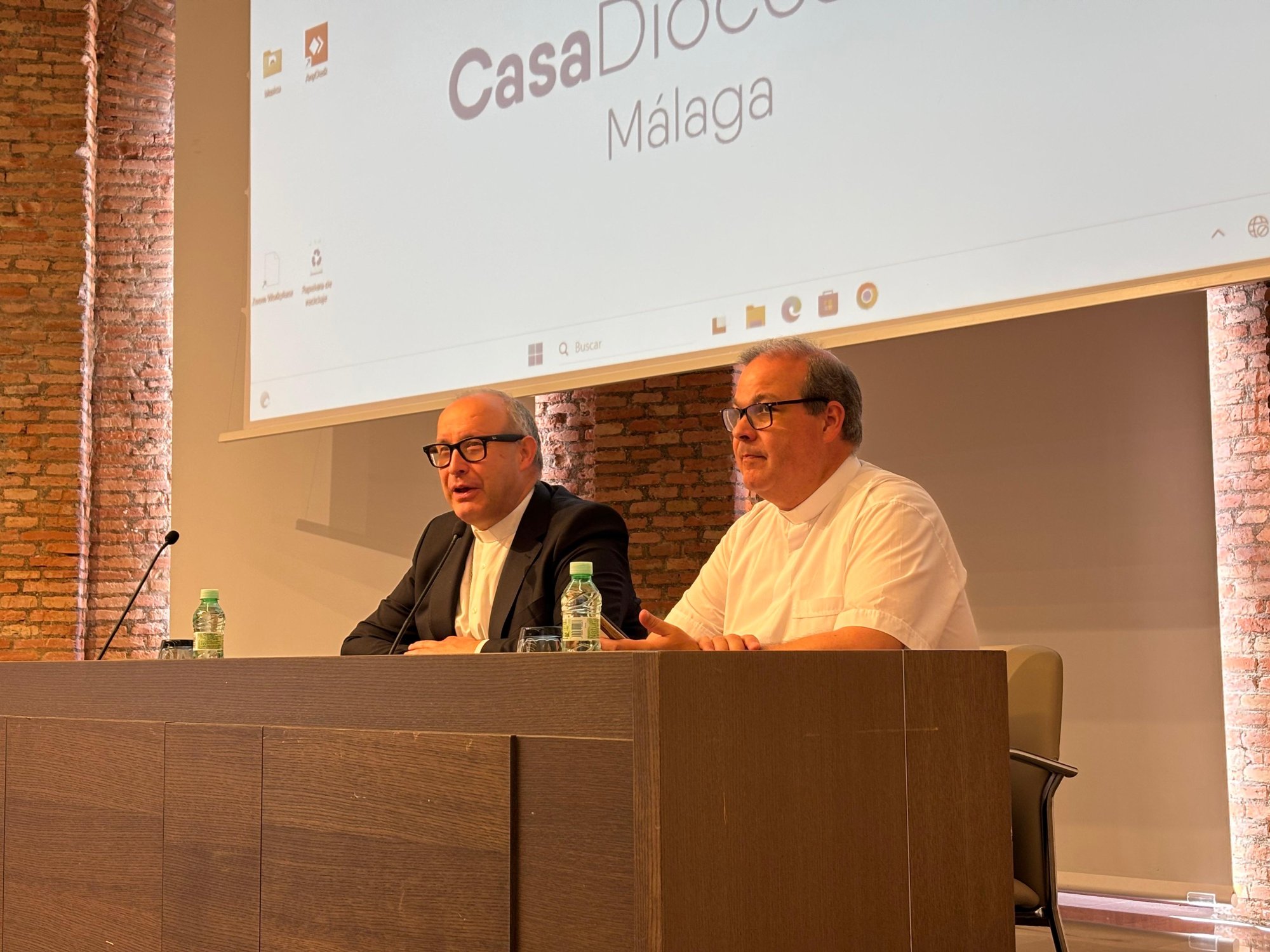 Convivencia del clero con motivo de la fiesta de san Juan de Ávila