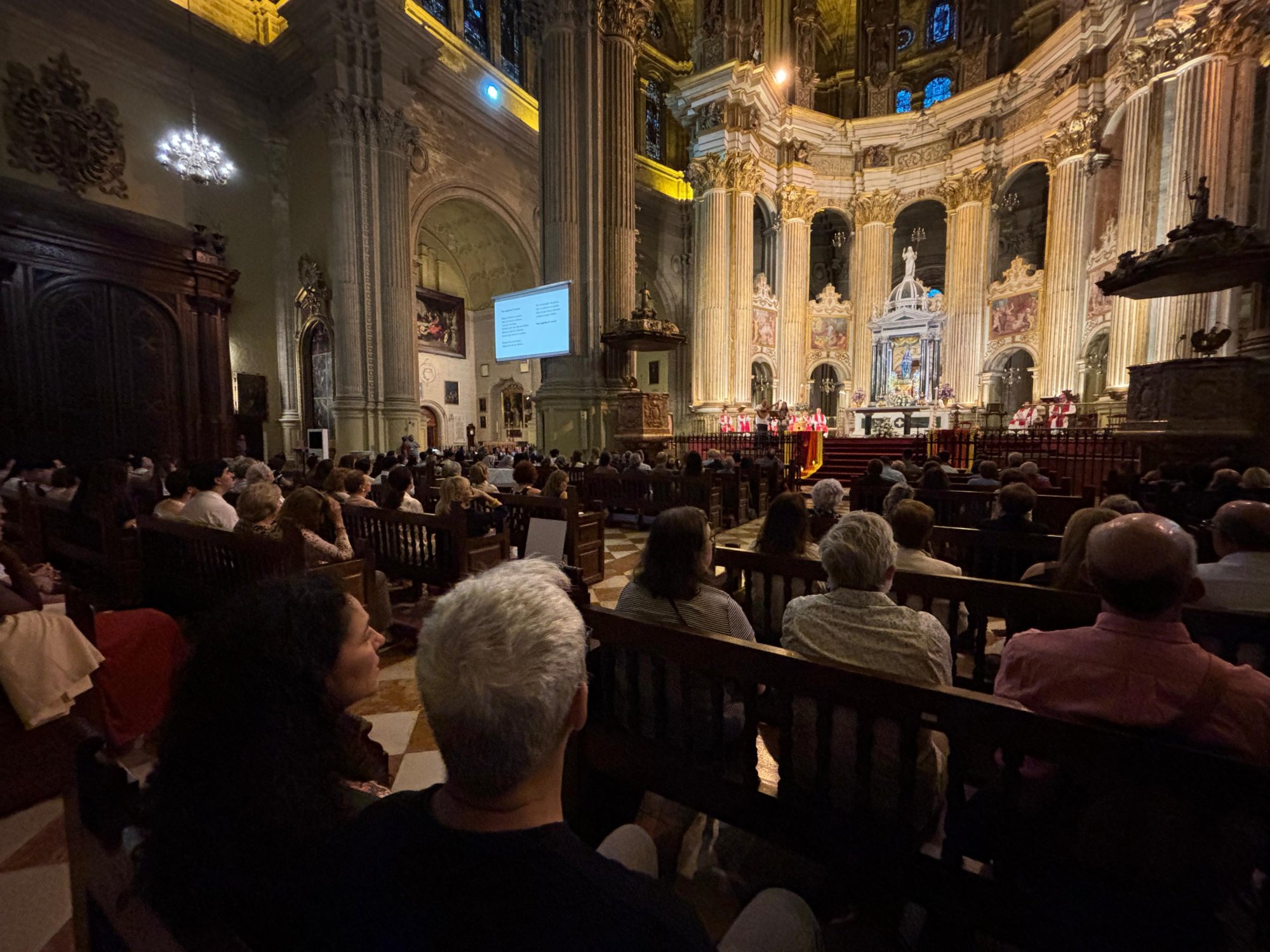 Adoremus de Pentecostés  en la Catedral