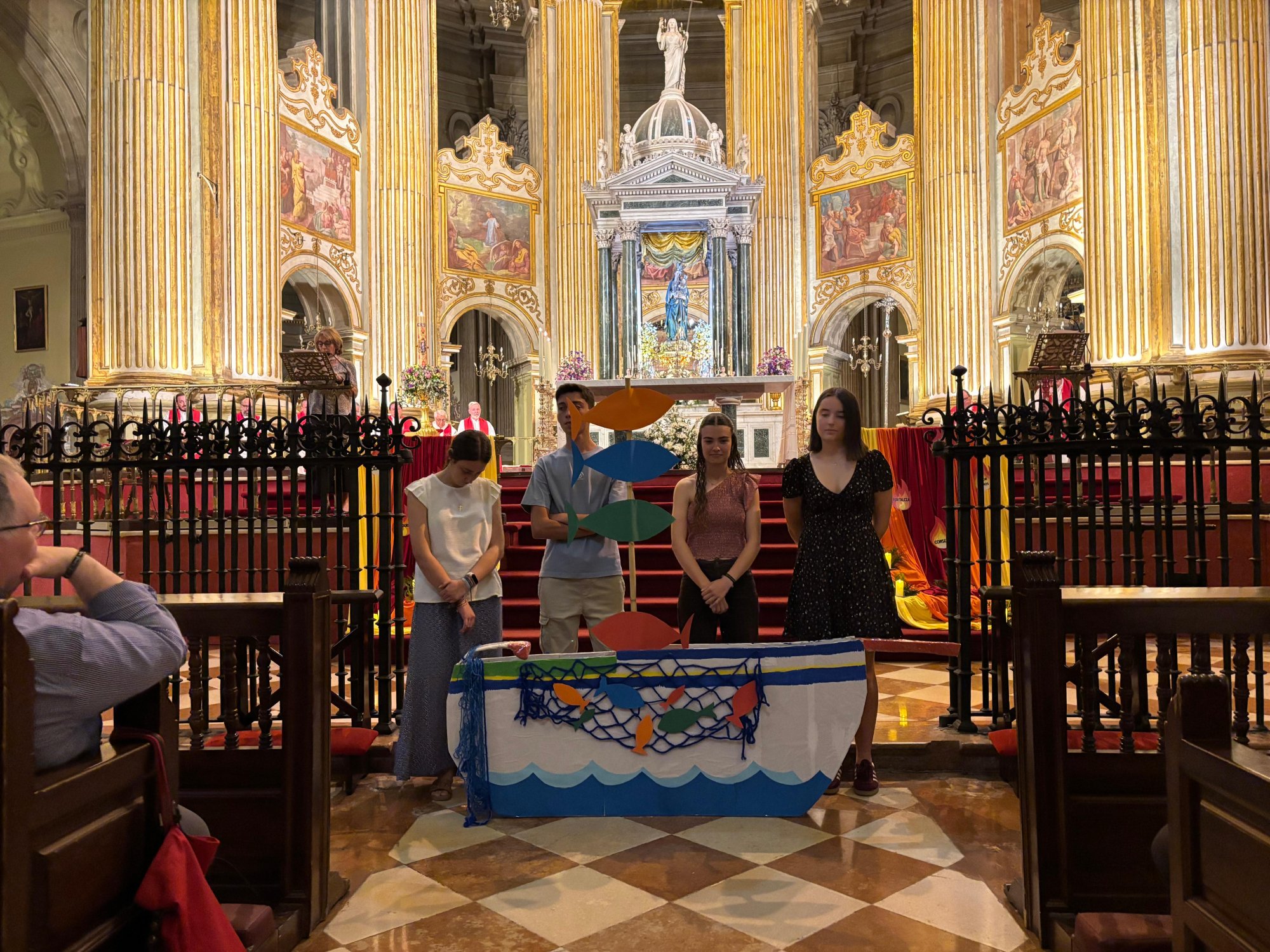 Adoremus de Pentecostés  en la Catedral