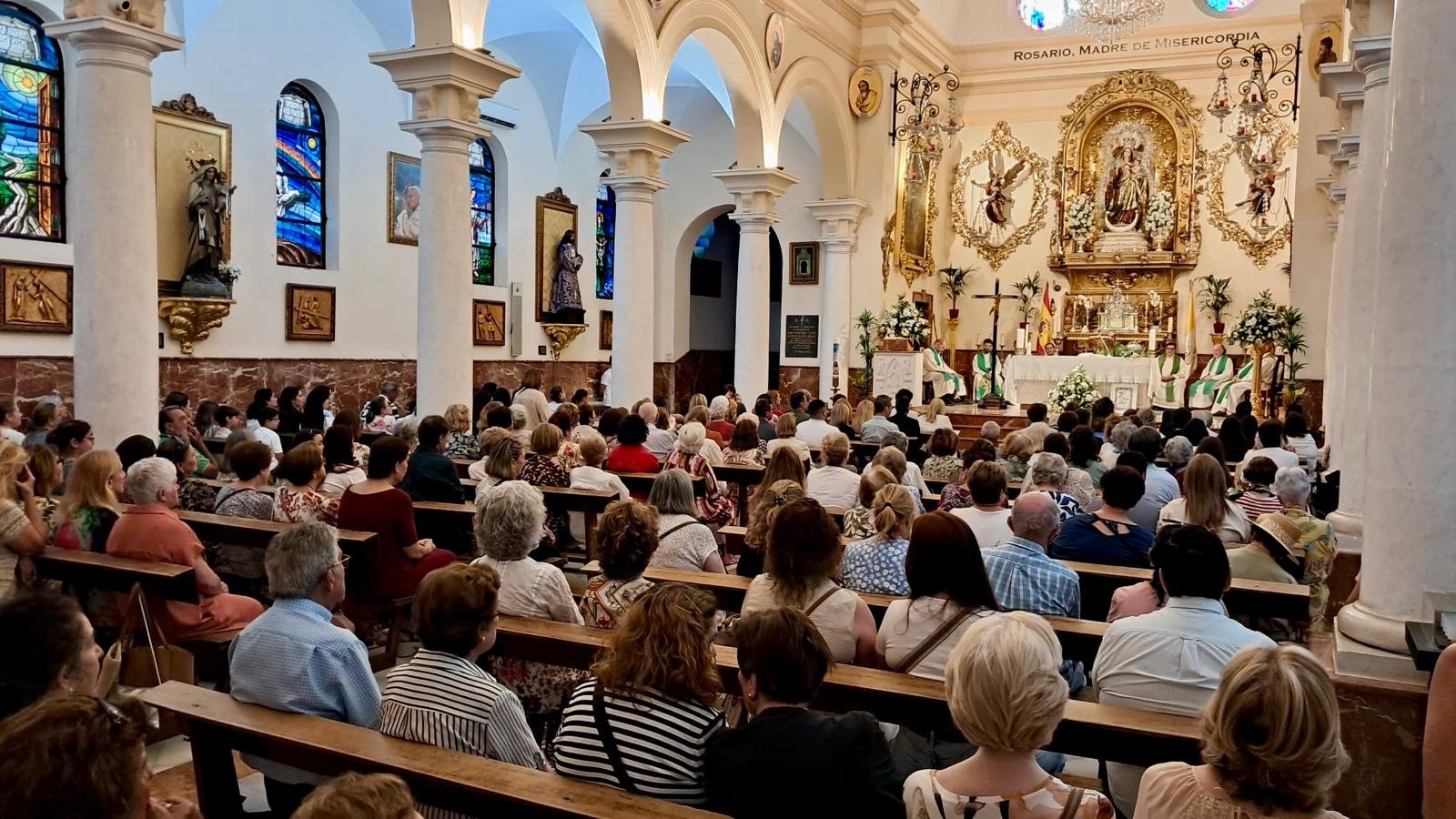 El Colegio Diocesano María Auxiliadora celebra sus 75 años con una Eucaristía