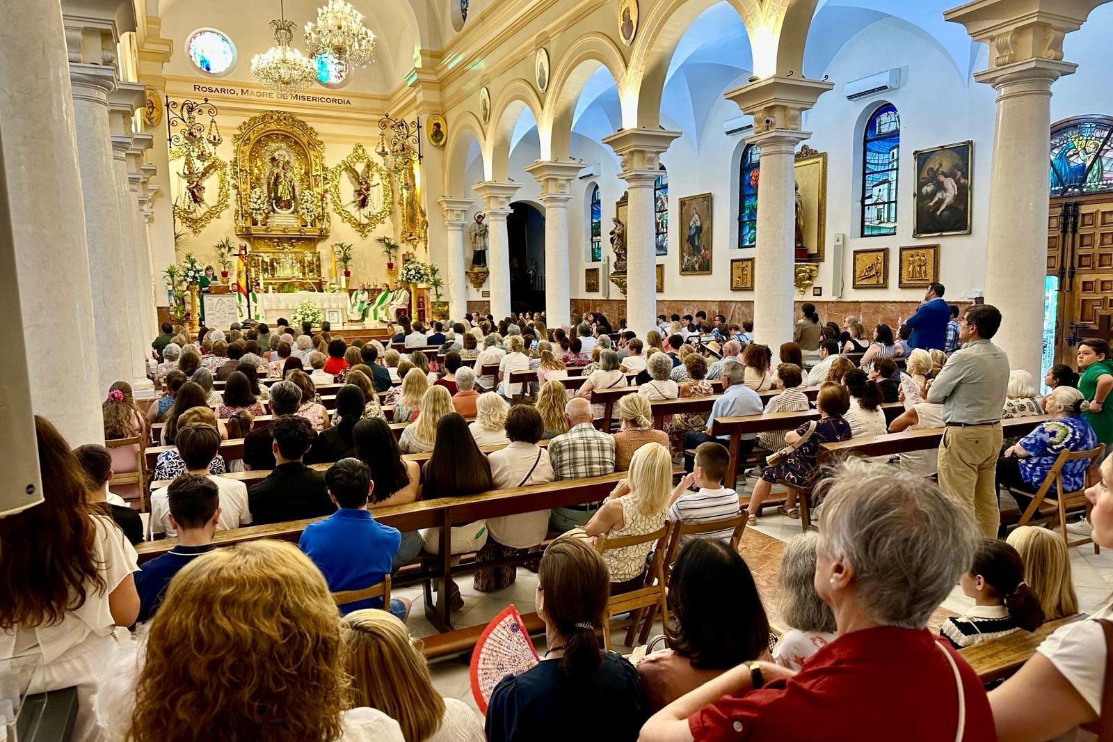 El Colegio Diocesano María Auxiliadora celebra sus 75 años con una Eucaristía