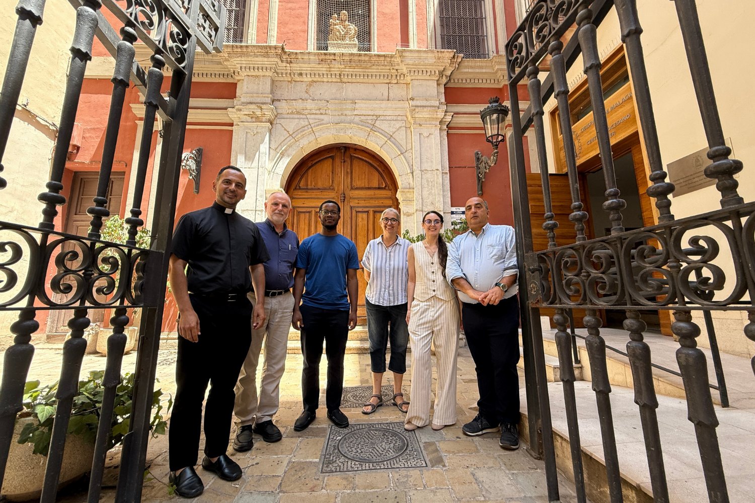 Tres nuevos graduados en Teología en el CESET San Pablo