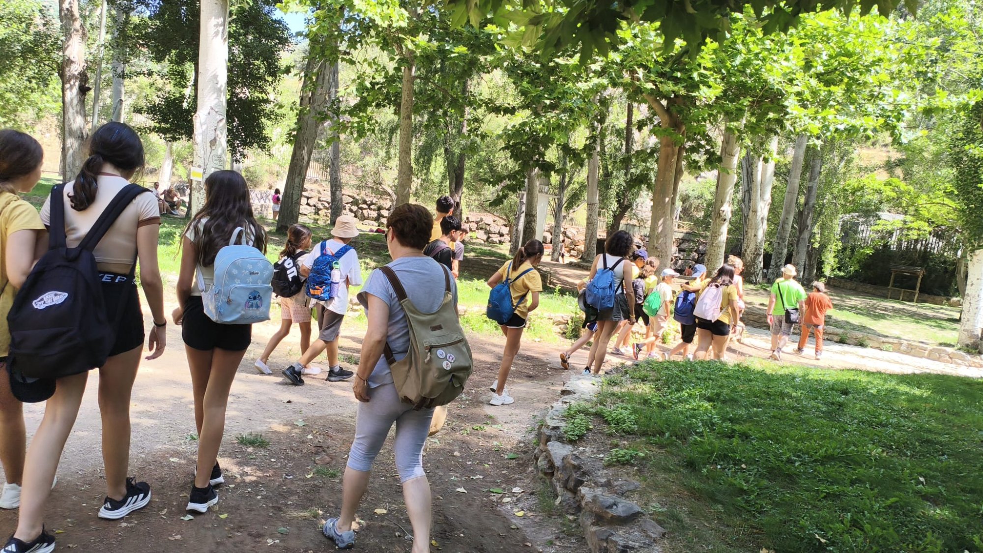 ÁLORA Y SAN PEDRO. Convivencia de adolescentes en Priego de Córdoba