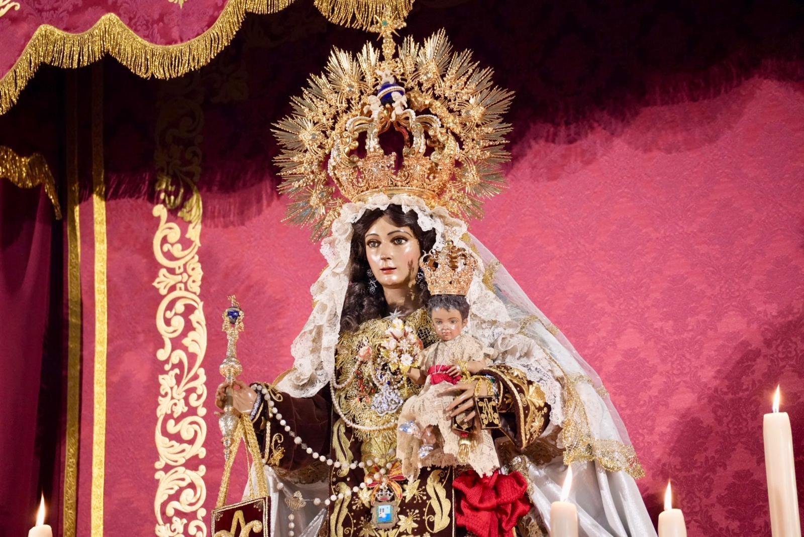 FUENGIROLA. Mons. Satué inicia y preside la novena a la Virgen del Carmen
