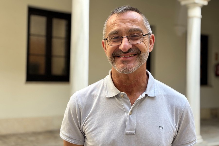 «La caridad no es un grupo, es el corazón de la Iglesia»