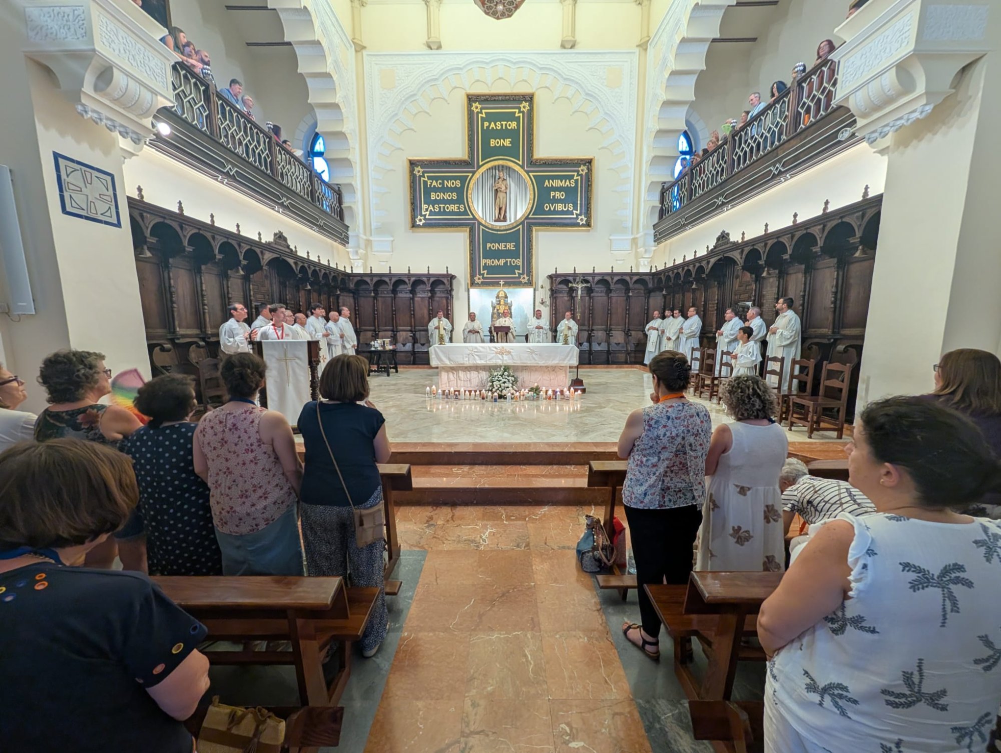 Celebración de la Eucaristía en la Capilla del Seminario