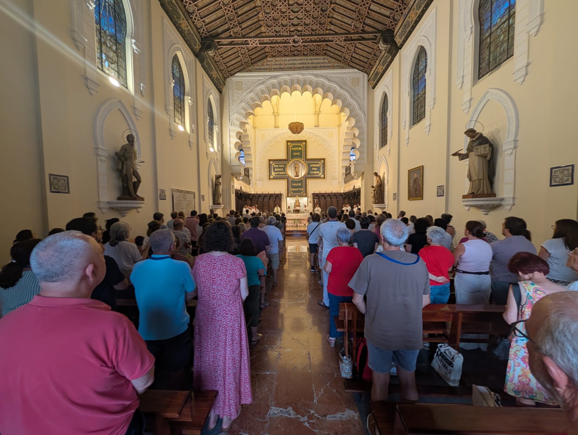 Celebración de la Eucaristía en la Capilla del Seminario