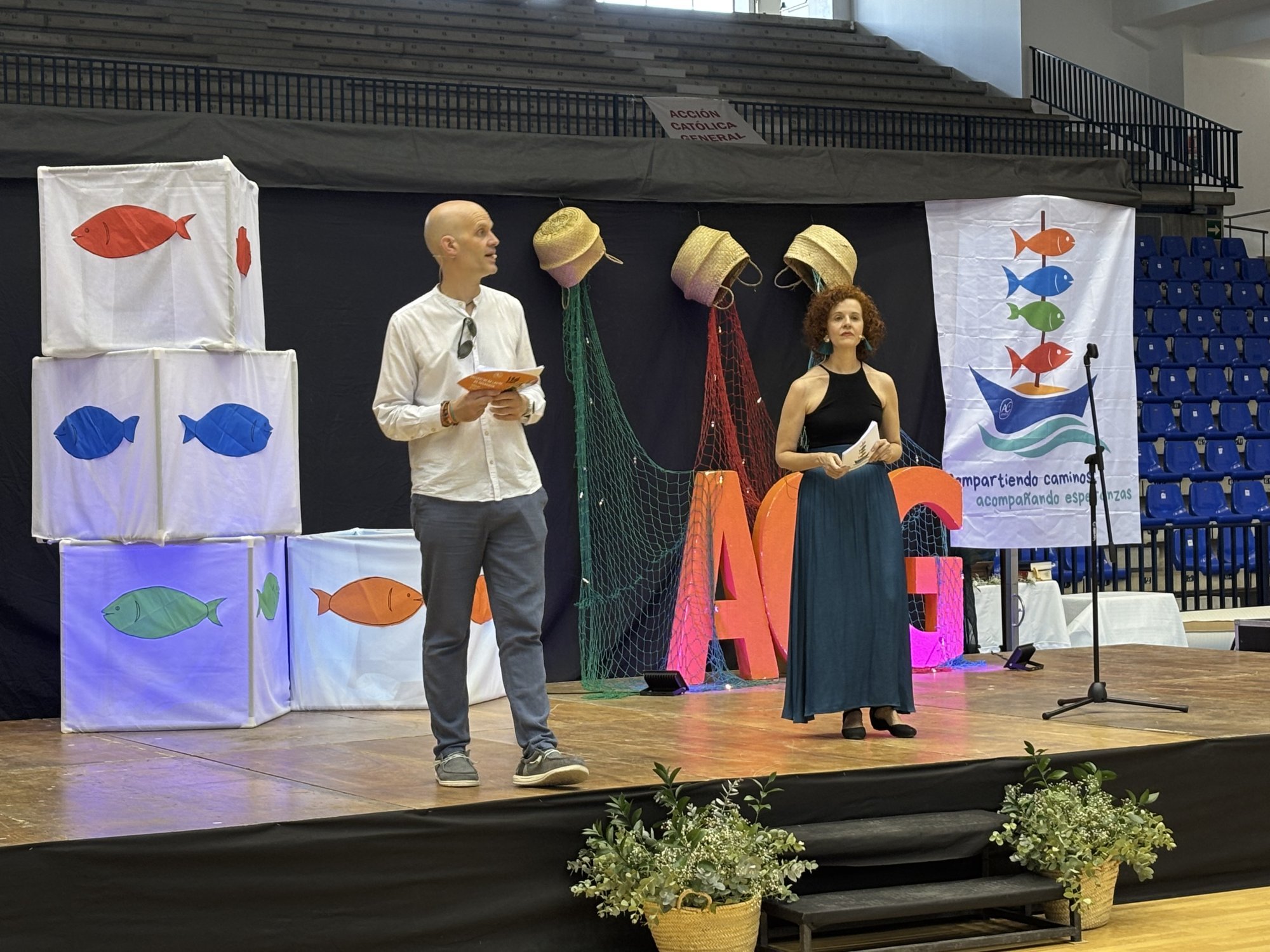 Acto de inauguración del Encuentro de Laicos de Parroquia en el Pabellón de Ciudad Jardín