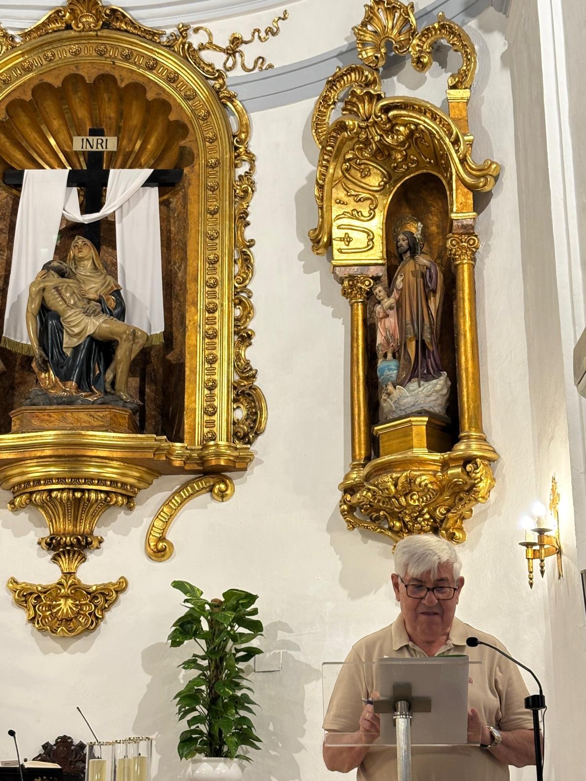 La parroquia de las Angustias visibiliza la labor del tejido social de El Palo en un encuentro abierto a la ciudadanía