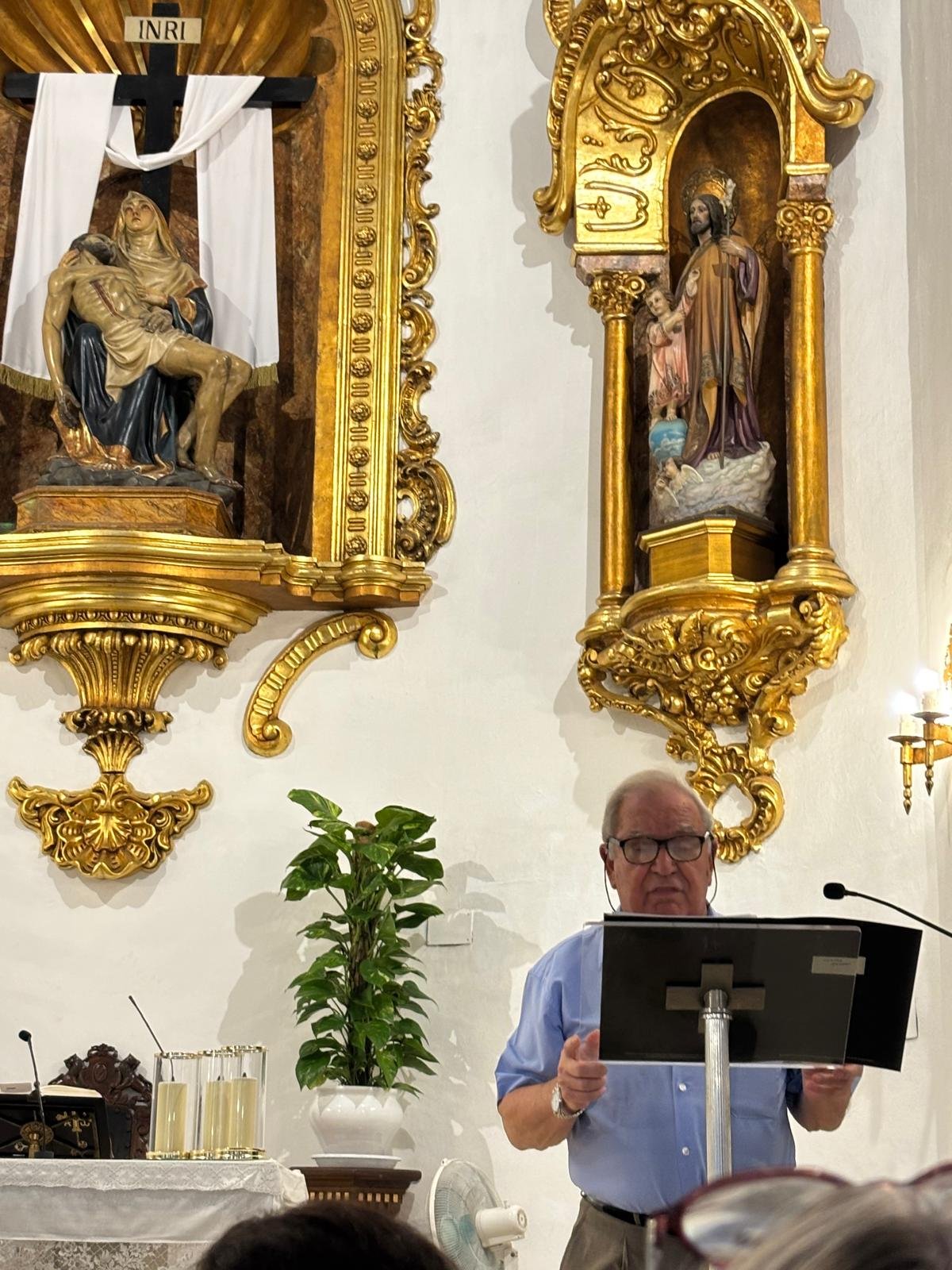 La parroquia de las Angustias visibiliza la labor del tejido social de El Palo en un encuentro abierto a la ciudadanía