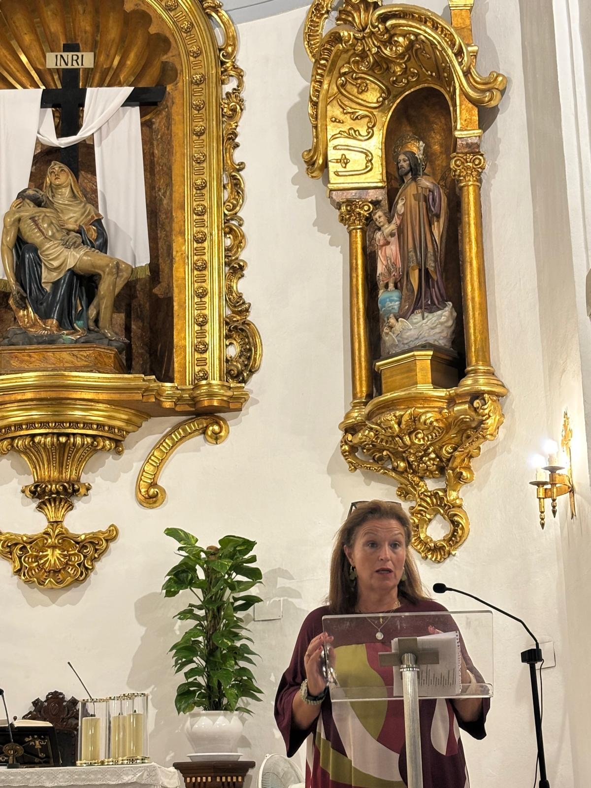La parroquia de las Angustias visibiliza la labor del tejido social de El Palo en un encuentro abierto a la ciudadanía
