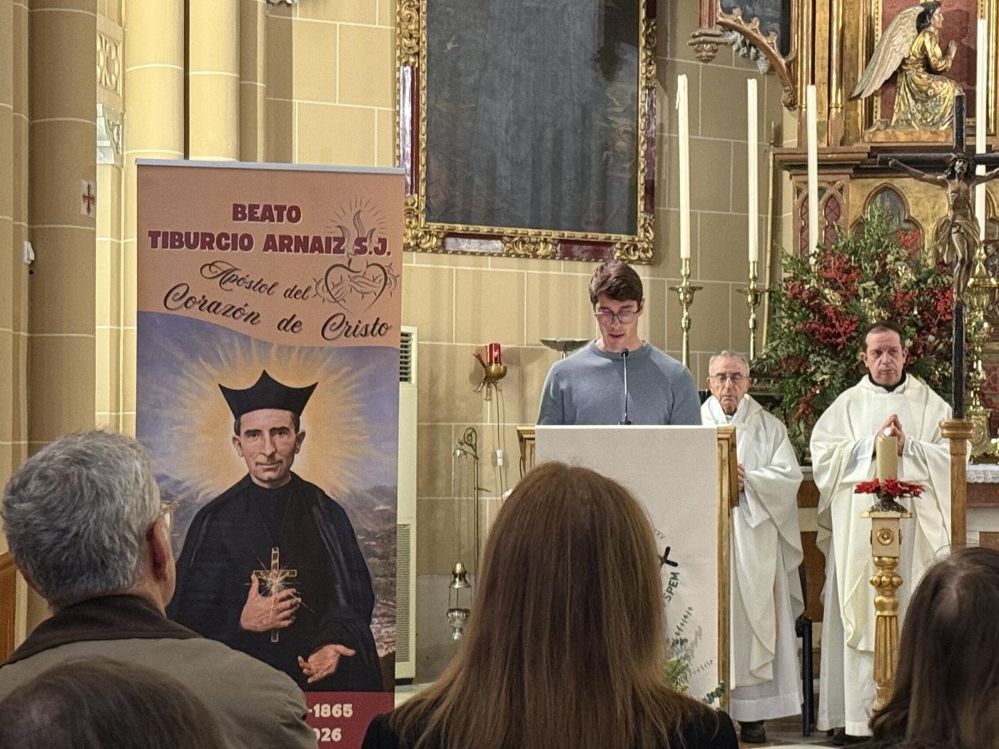 Encuentro de devotos del corazón de Jesús en la iglesia de los jesuitas