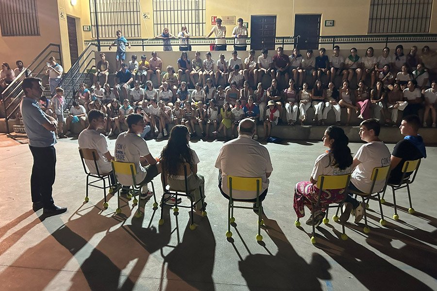 Fuengirola-Torremolinos y Coín celebran juntos su campamento