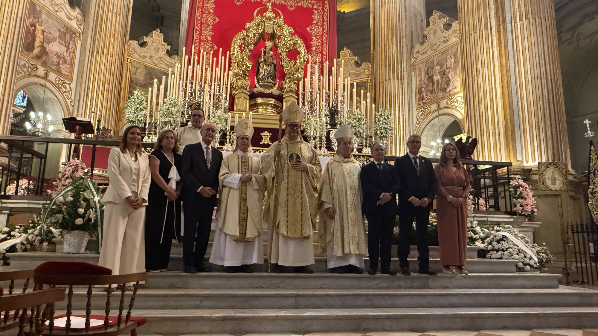 «Humildes, agradecidos y fieles, como María»