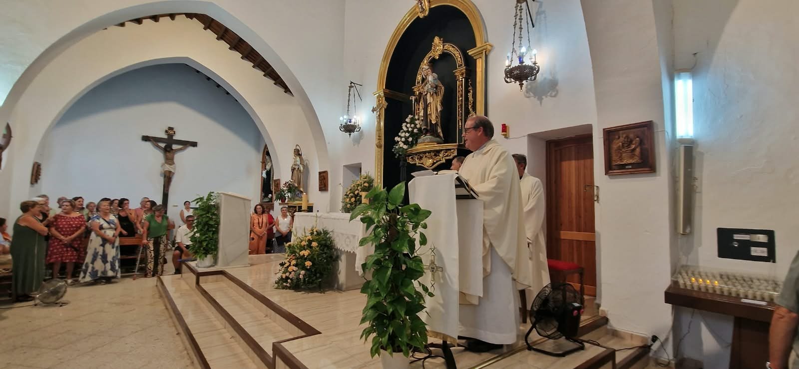 Celebración de los 80 años de la parroquia de la Caleta de Vélez