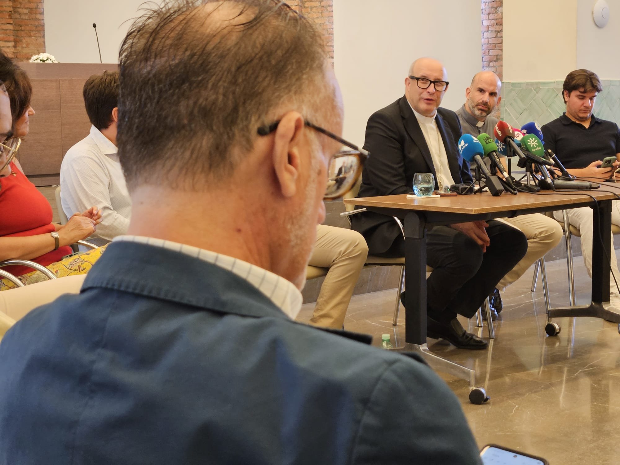 Desayuno informativo con el Obispo con motivo de su primer aniversario en Málaga