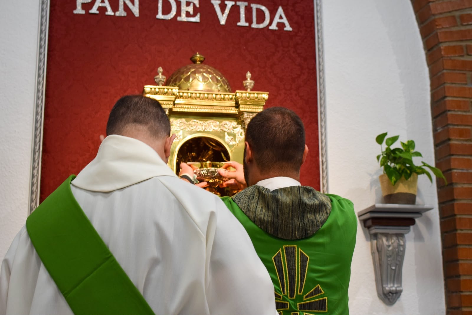 Toma de posesión de Daniel Gutiérrez de la parroquia de San Agustín