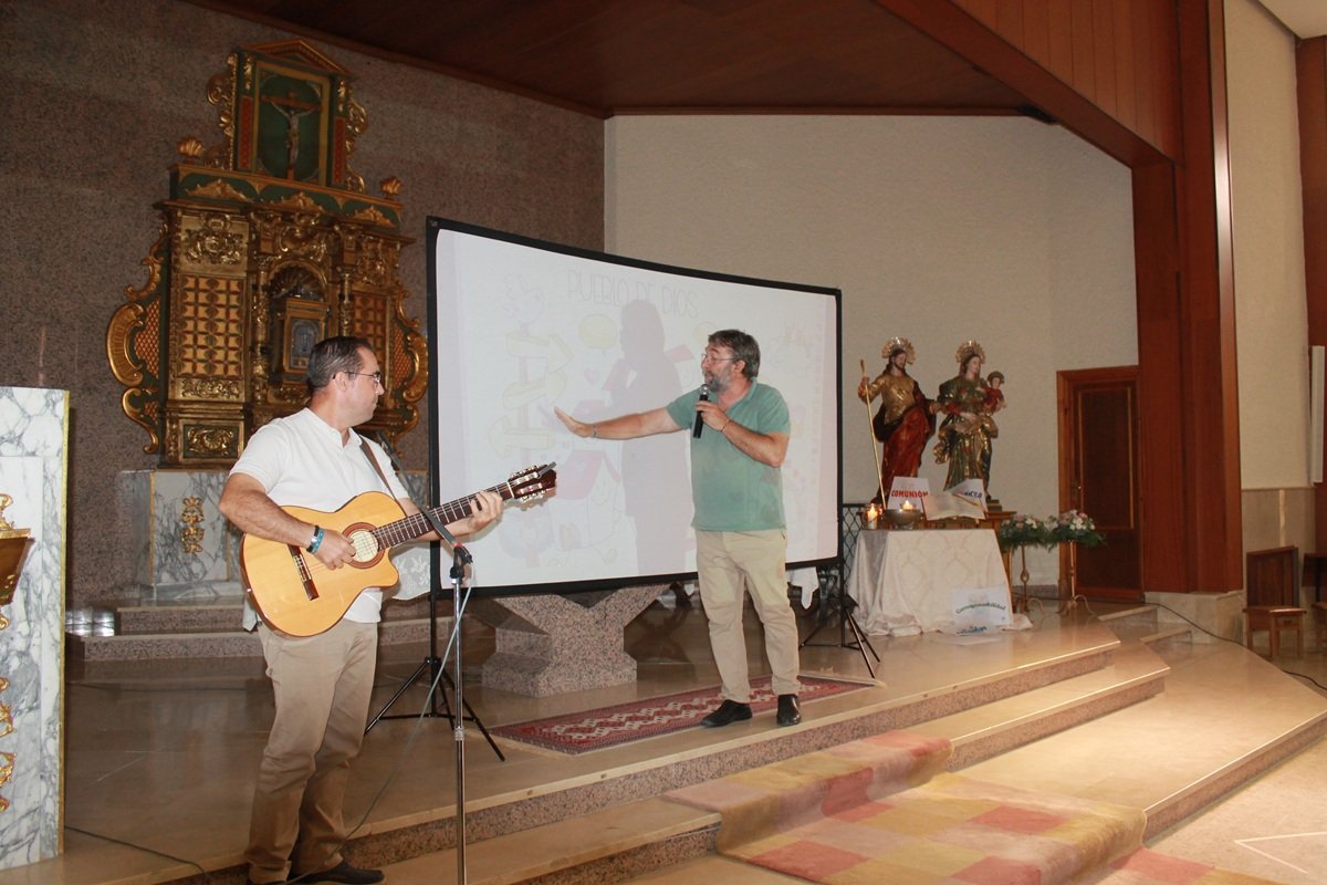 Fano y Unai Quirós en la Asamblea Diocesana de Plasencia