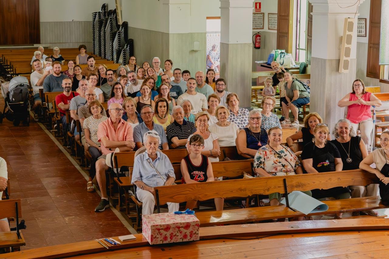 Las parroquias de San Francisco Javier y Santa Ana y San Joaquín comienzan el curso con una convivencia festiva