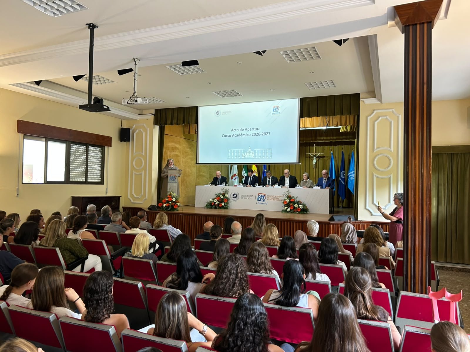El Centro de Magisterio María Inmaculada de Antequera abre el curso