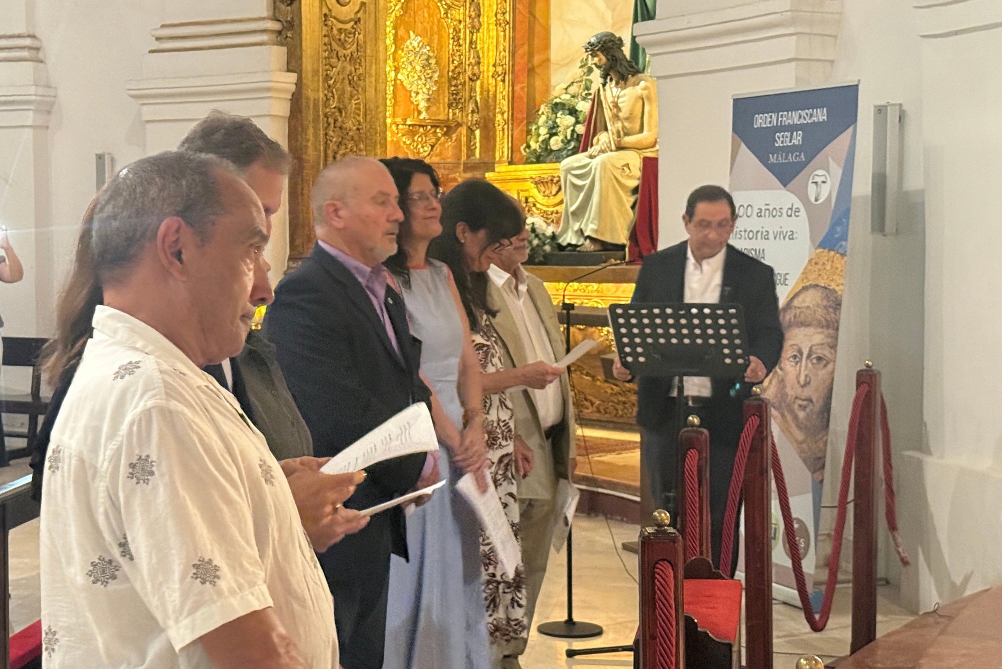Ocho nuevos miembros de la Orden Franciscana Seglar, en la Semana Franciscana en Málaga