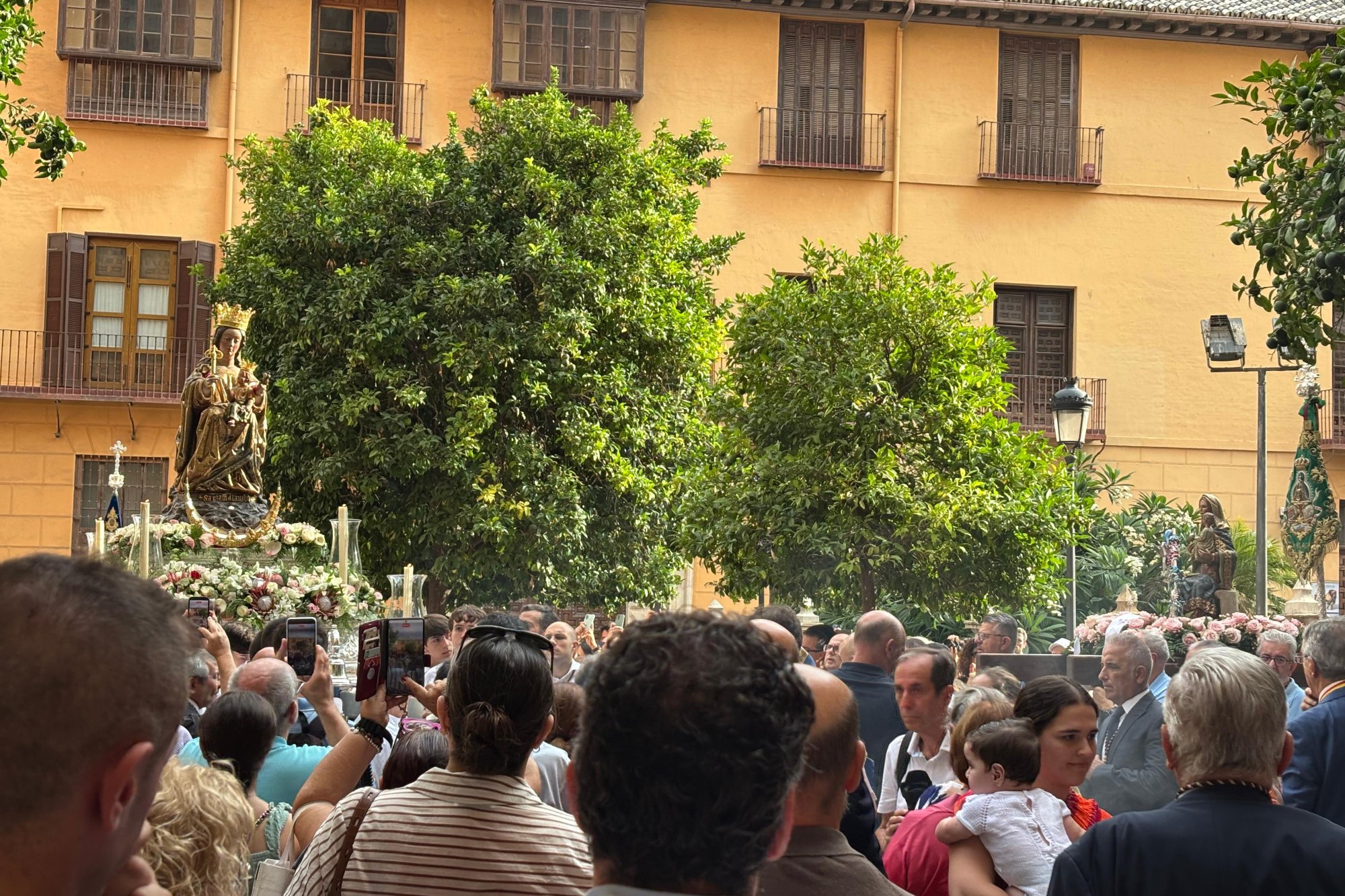 La imagen peregrina de la Santísima Virgen de la Cabeza de Sierra Morena y su conexión con la Virgen de la Victoria