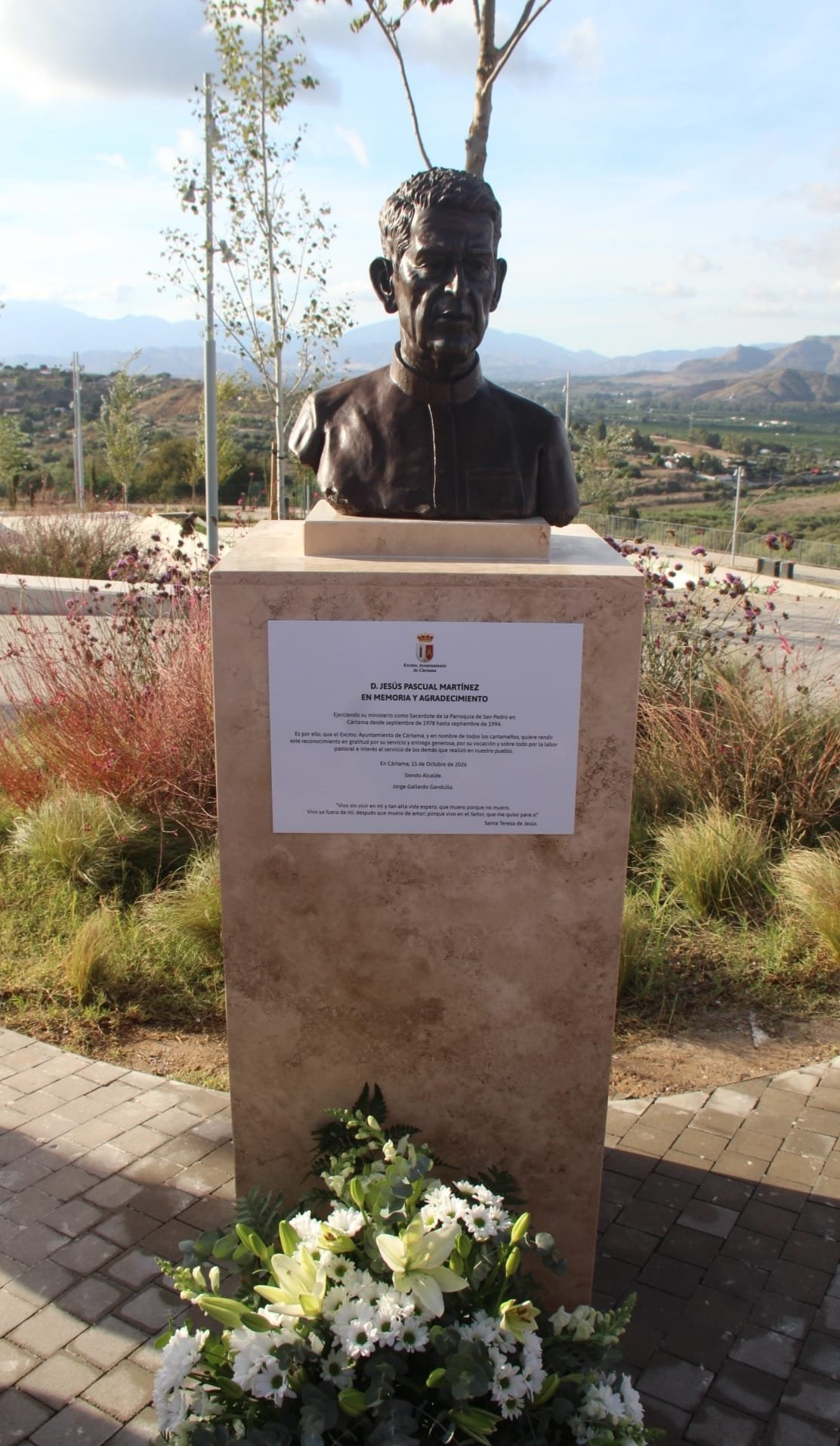 Cártama inaugura un parque urbano sostenible dedicado al sacerdote D. Jesús Pascual
