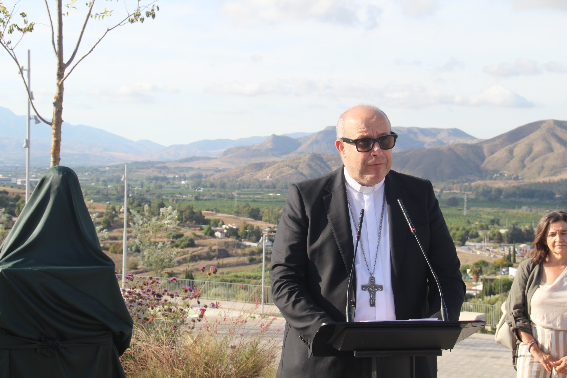 Cártama inaugura un parque urbano sostenible dedicado al sacerdote D. Jesús Pascual