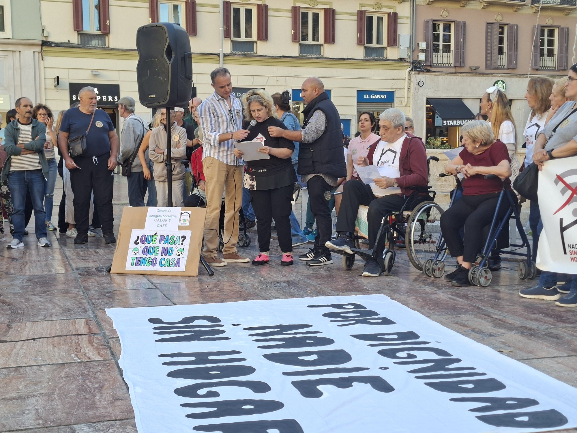 Acto de las Personas Sin Hogar celebrado en la Plaza de la Constitución