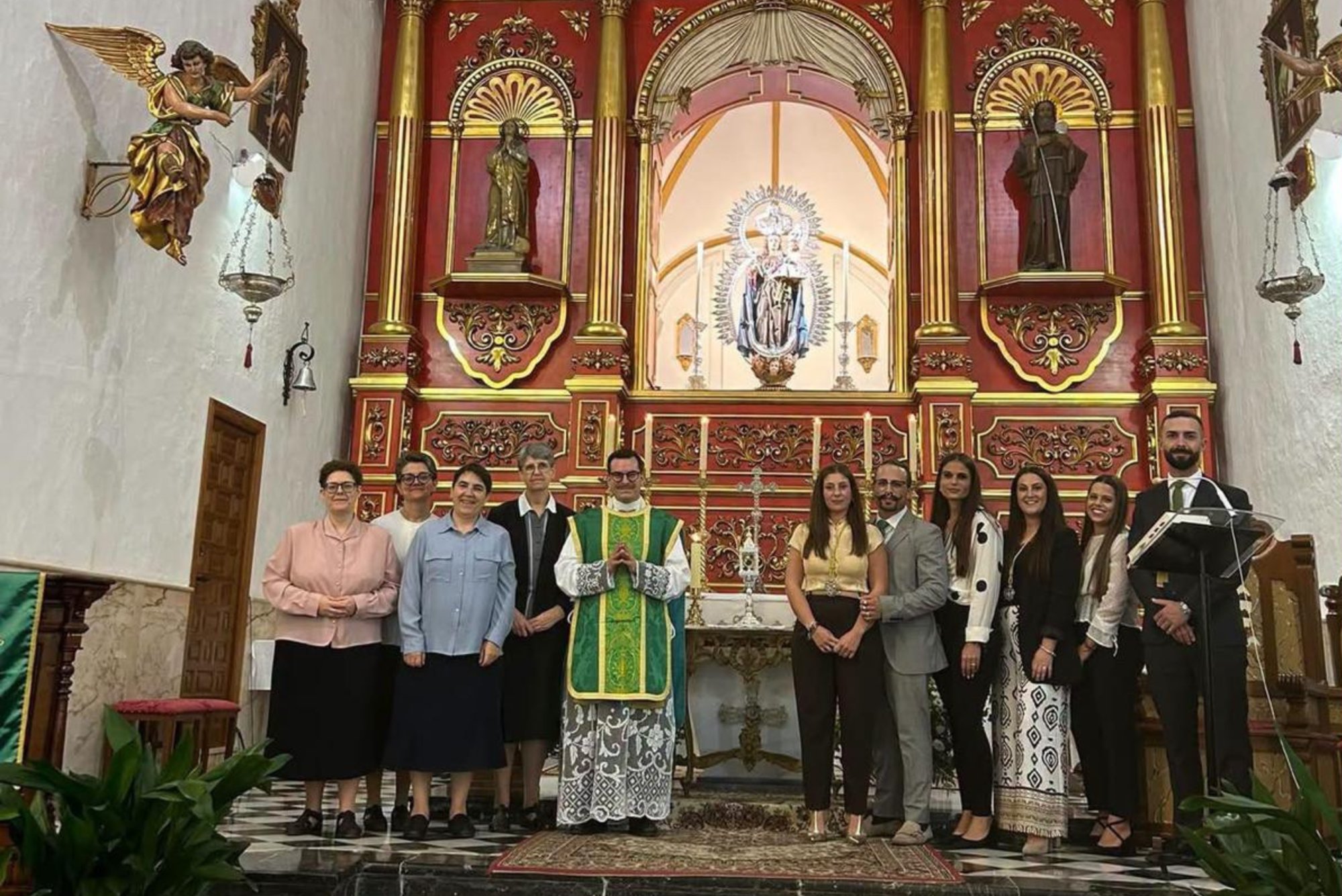CASARABONELA venera ya la sagrada reliquia del beato Padre Arnaiz