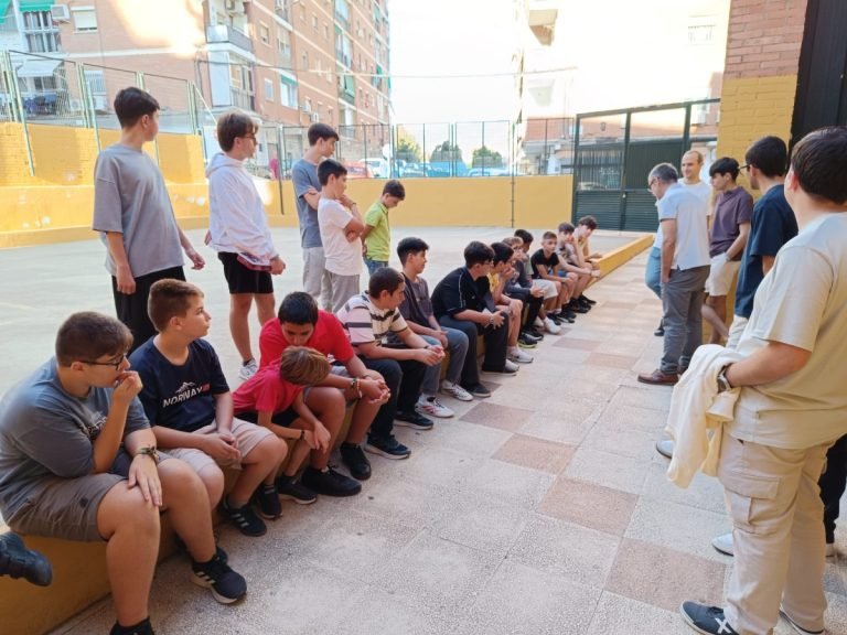 Abrahán guió el primer encuentro del Seminario Menor
