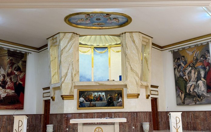 La parroquia del Carmen de Estepona celebra, junto al Obispo, la Misa de reapertura y bendición del templo