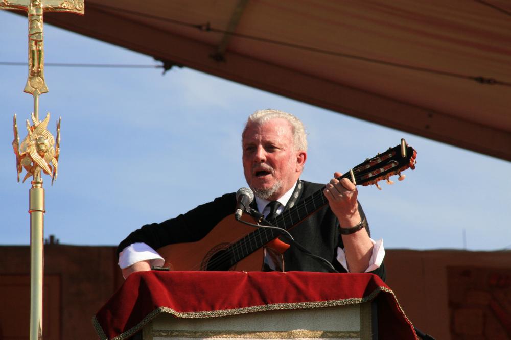 Kiko Argüello, durante el encuentro de Alcalá de los Gazules