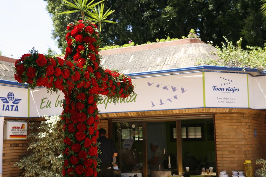 Cruz de Mayo en Paseo de Sancha