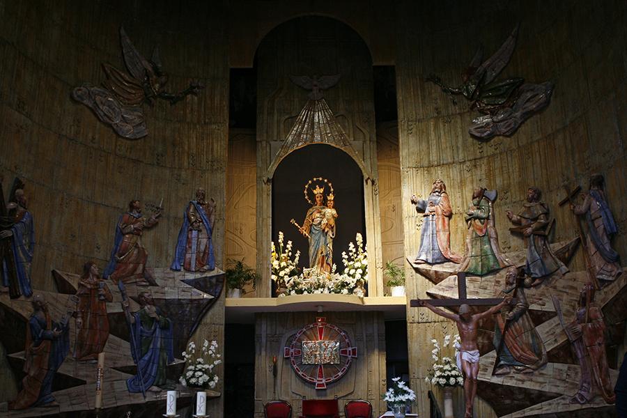 María Auxiliadora recorre las calles de Capuchinos