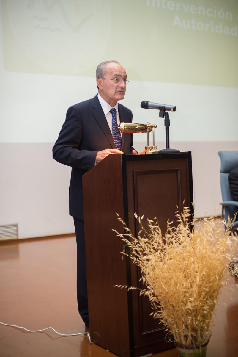 Una educación integral basada en el ideario cristiano